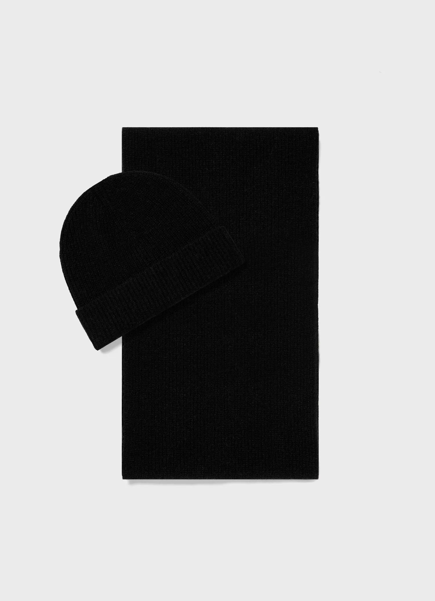 Cashmere Gift Set in Black Sunspel