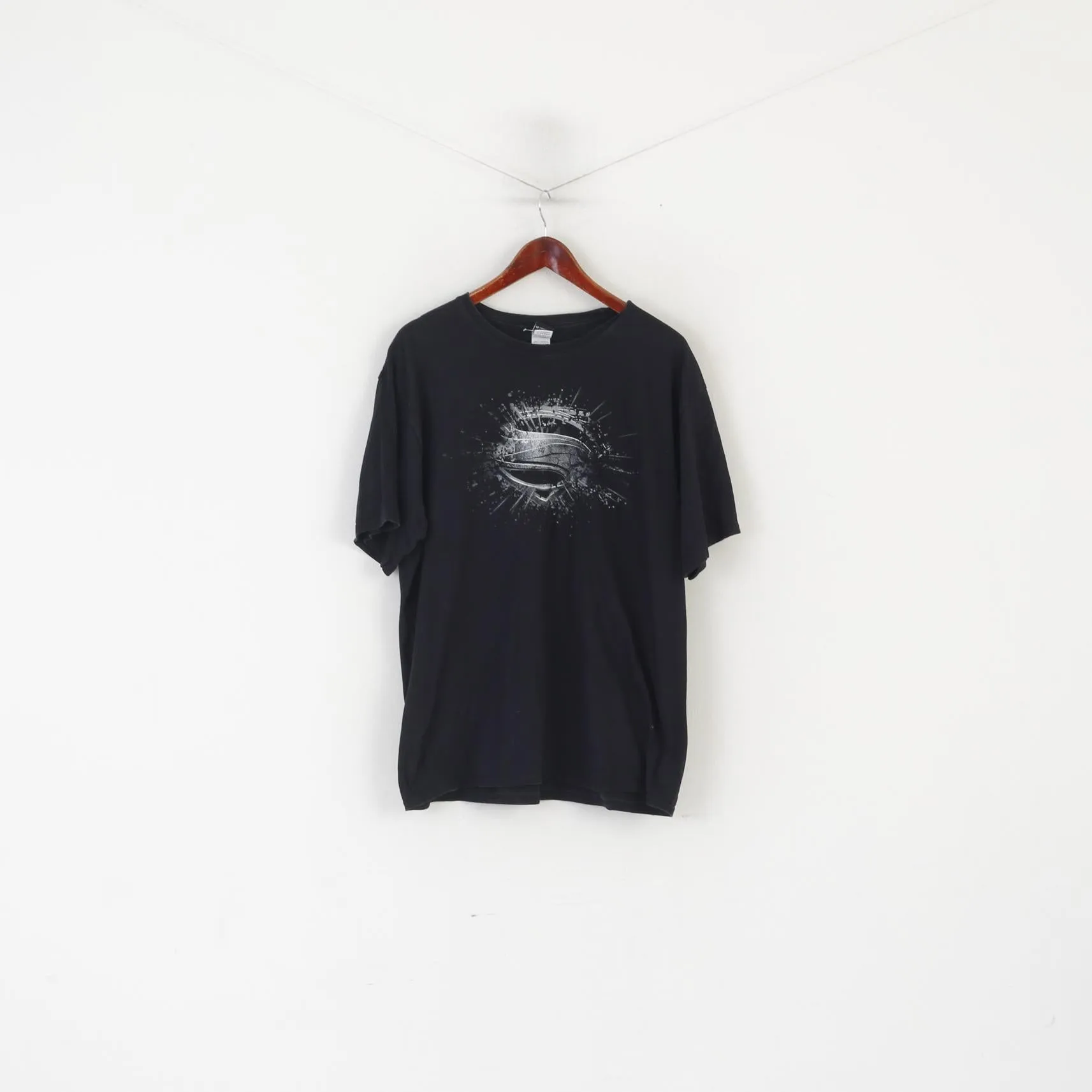 Gildan Man Of Steel Men 2XL T- Shirt Black Cotton Graphic Vintage Crew Neck Top