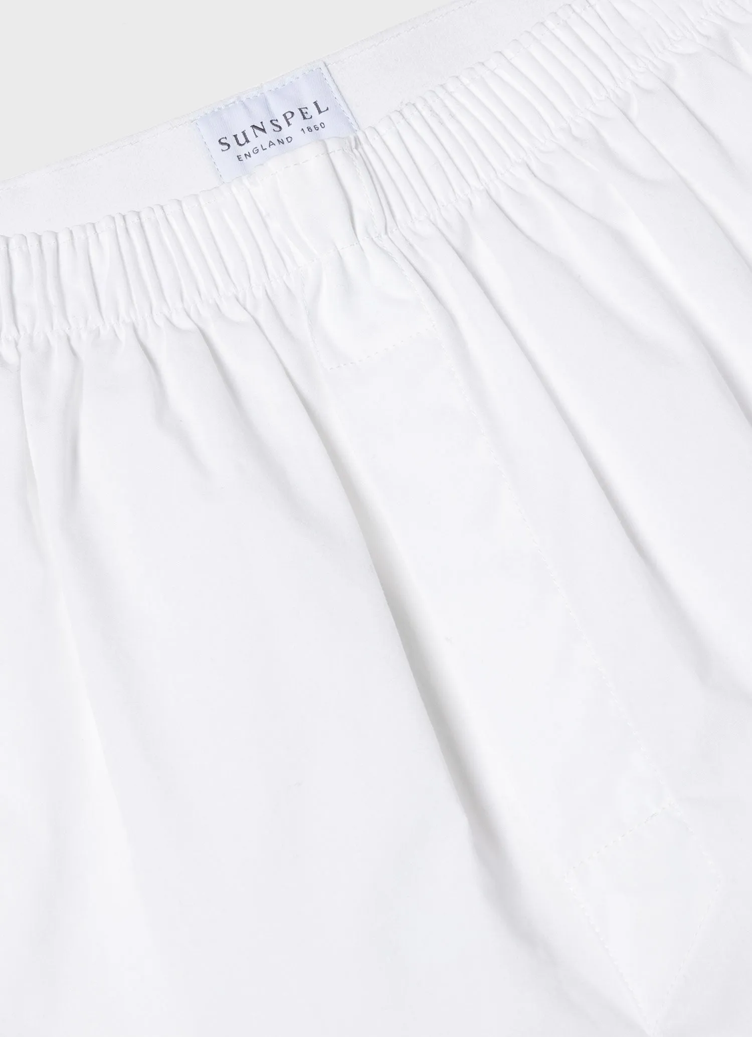 Men's Classic Boxer Shorts in White Sunspel