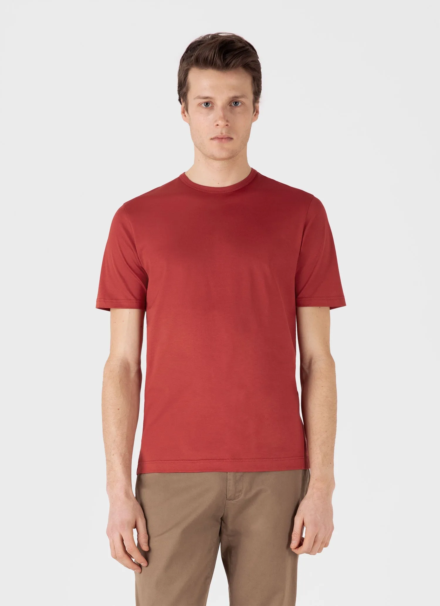 Men's Classic T-shirt in Garnet Red Sunspel