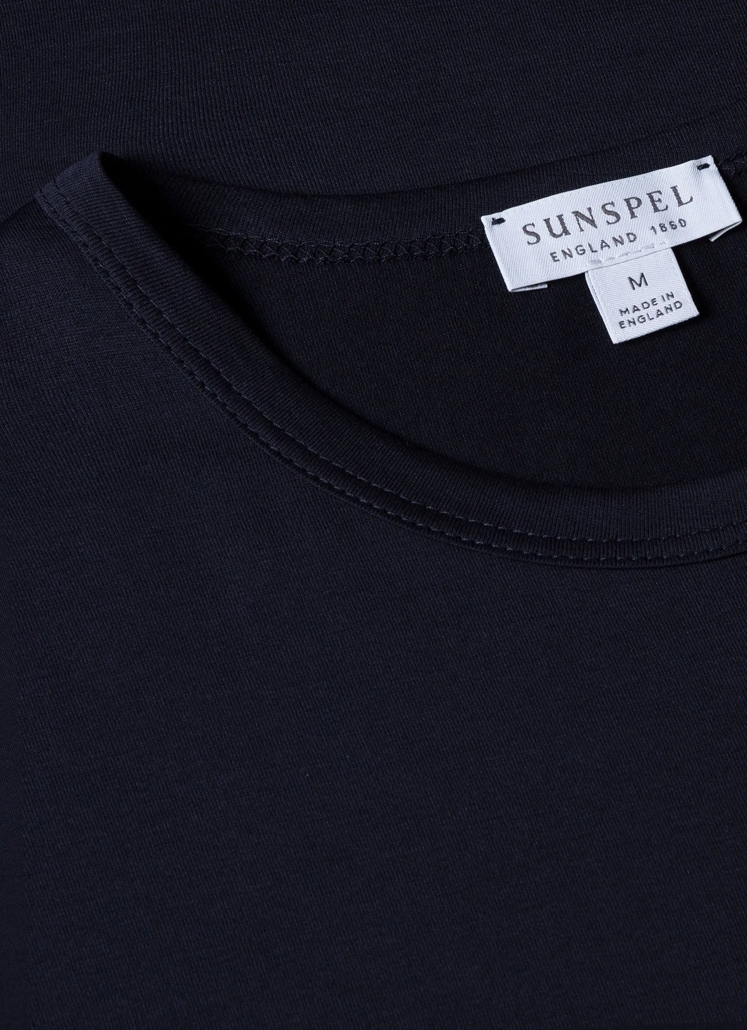 Men's Classic T-shirt in Navy Sunspel