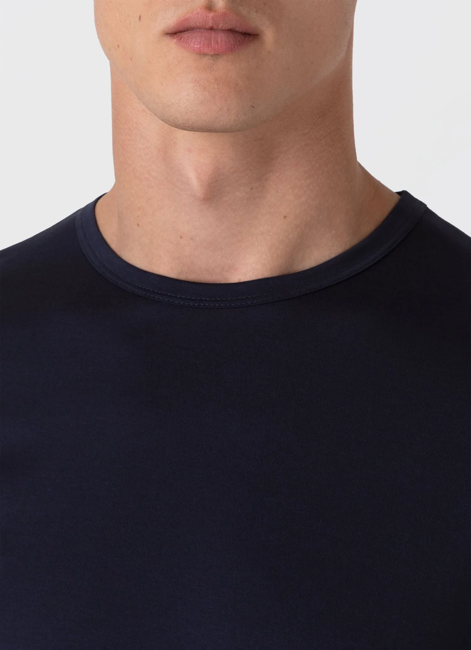 Men's Classic T-shirt in Navy Sunspel