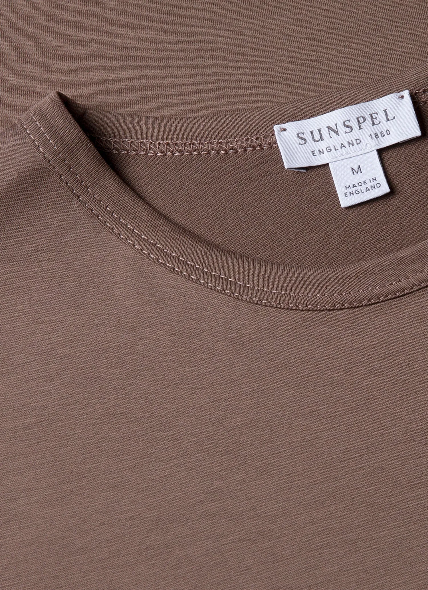 Men's Classic T-shirt in Walnut Sunspel
