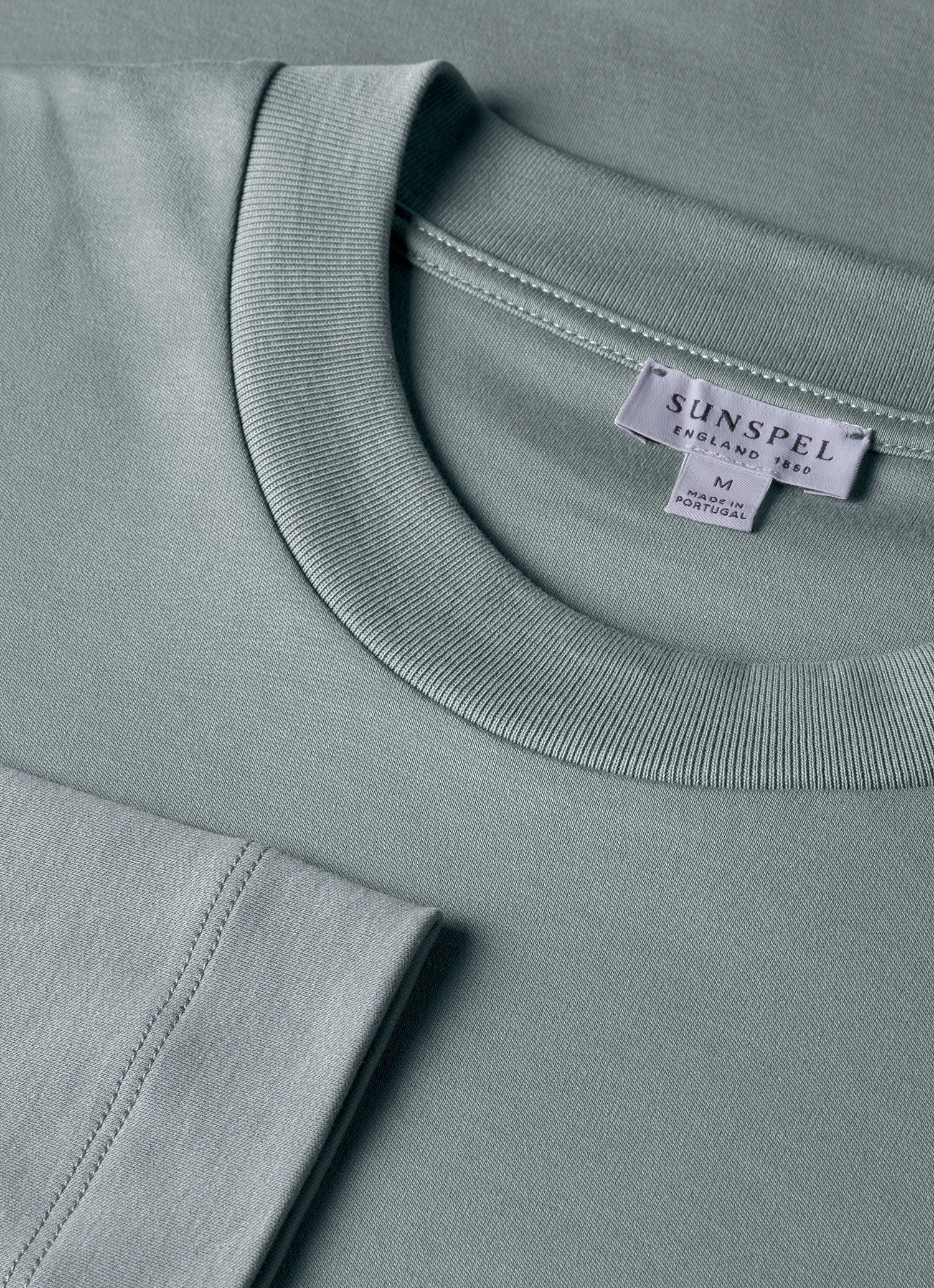 Men's Long Sleeve Heavyweight T-shirt in Smoke Green Sunspel