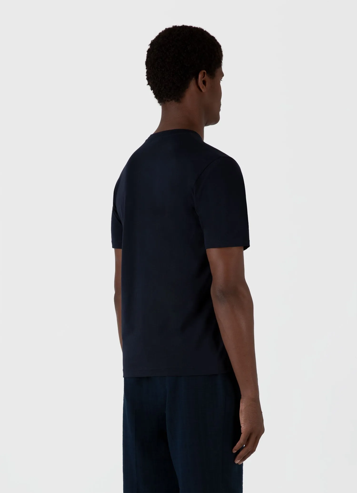 Men's Riviera Midweight T-shirt in Midnight Navy Sunspel