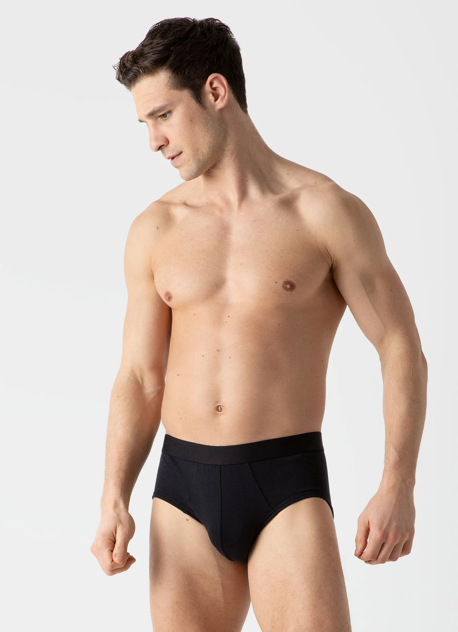 Men's Sea Island Cotton Briefs in Black Sunspel