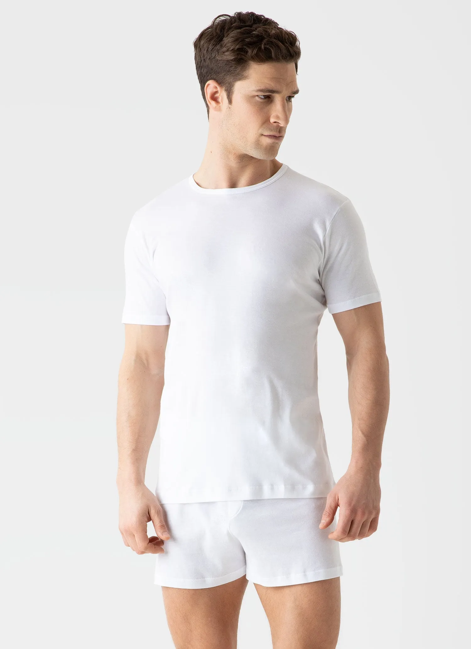 Men's Sea Island Cotton Underwear T-shirt in White Sunspel