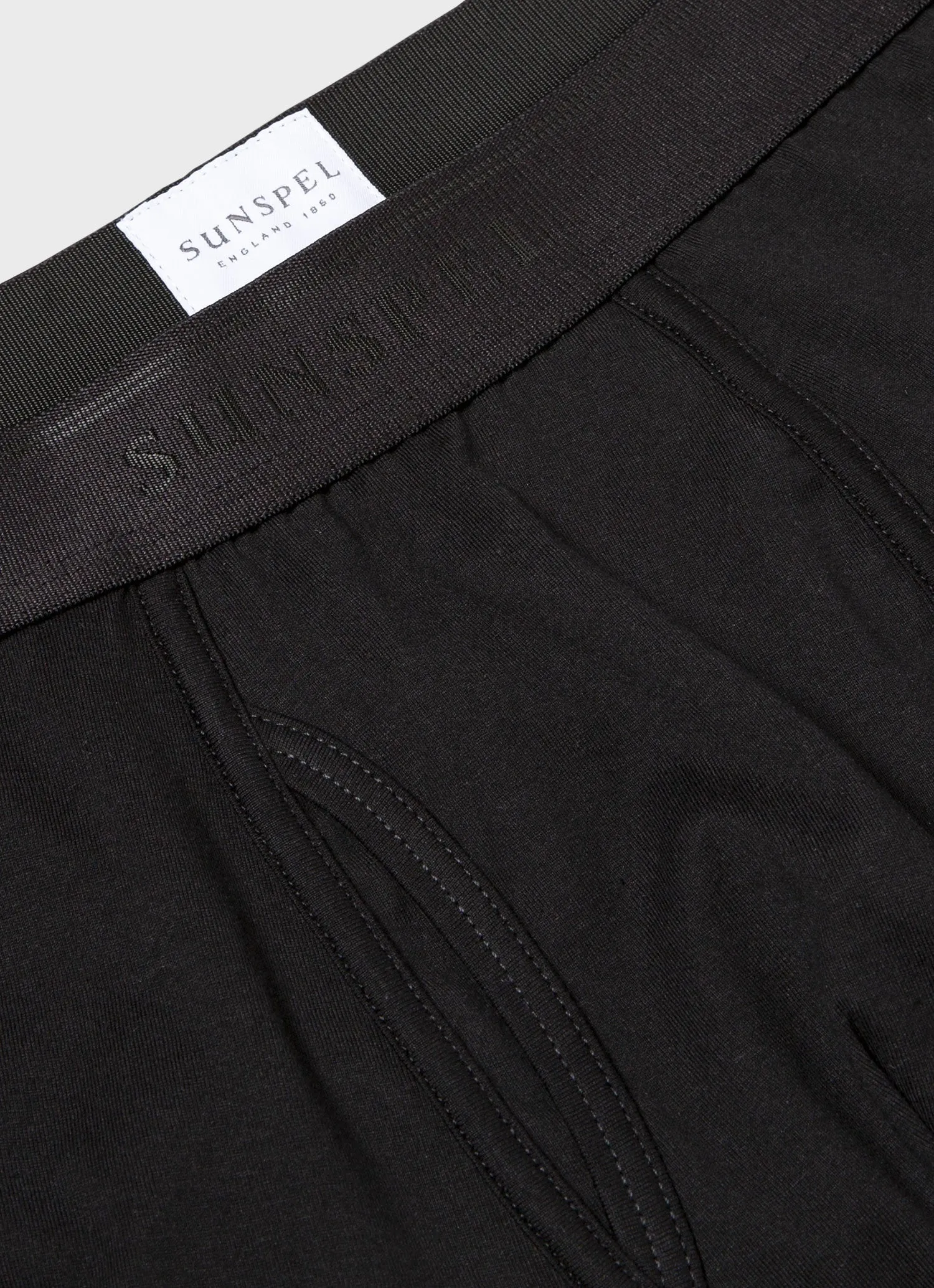 Men's Superfine Cotton Trunks in Black Sunspel