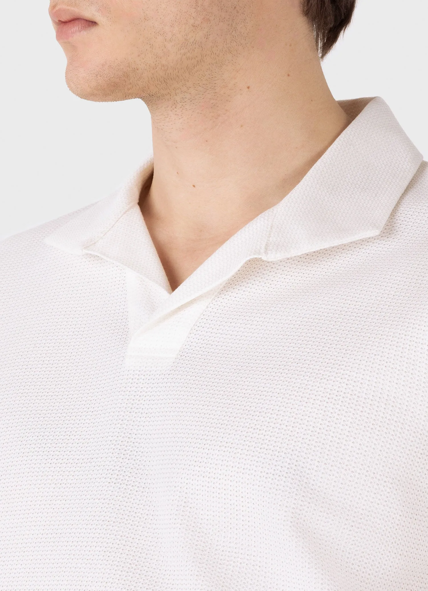 Men's Textured Jersey Polo Shirt in Ecru Sunspel