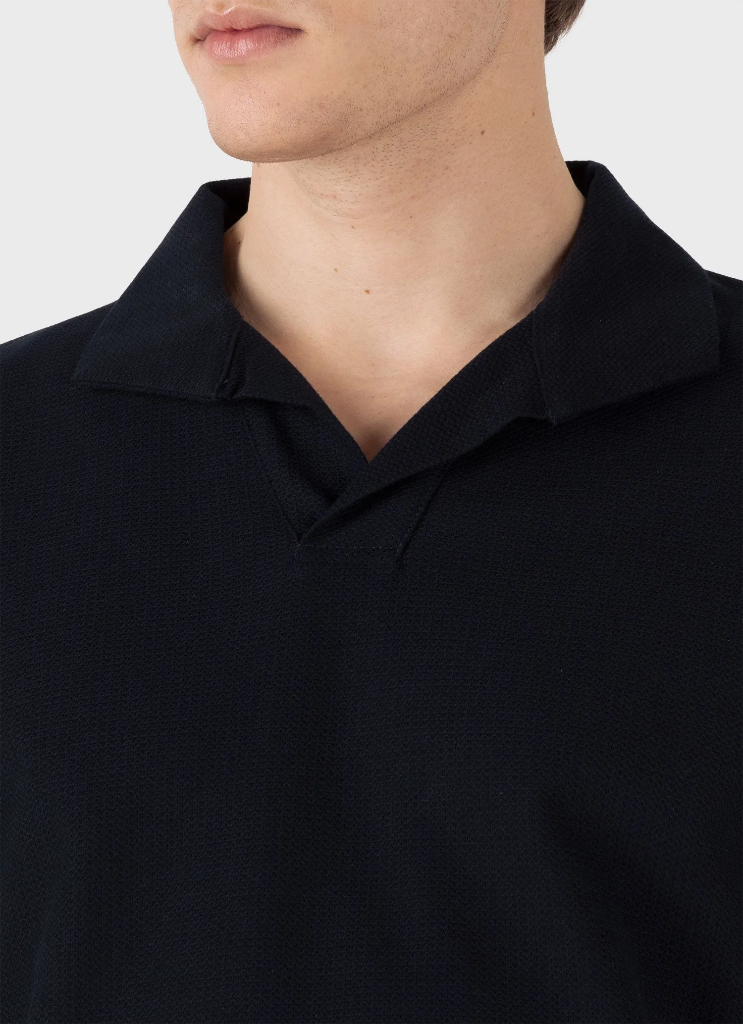 Men's Textured Jersey Polo Shirt in Midnight Navy Sunspel