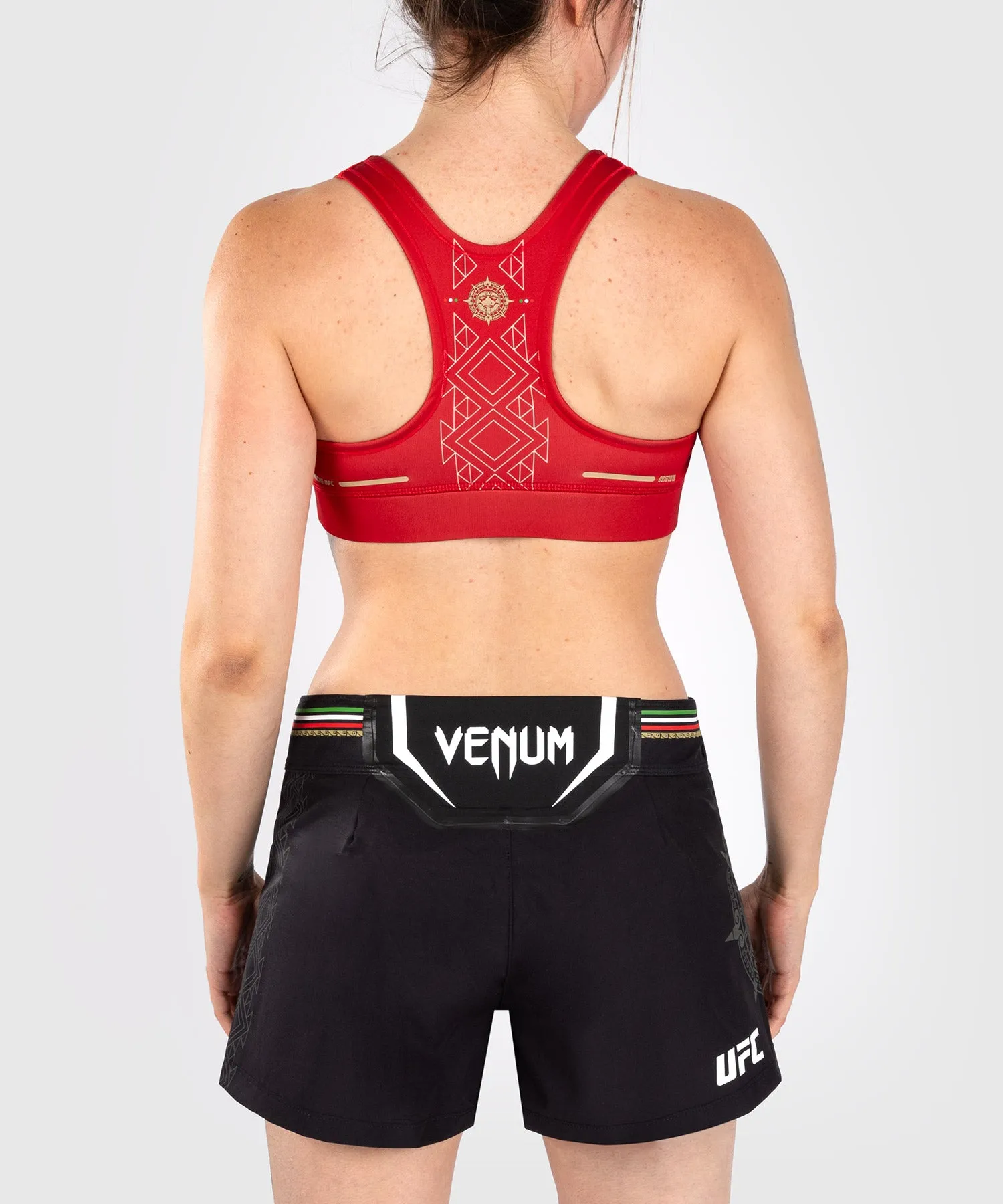 Noche UFC by Venum Authentic Fight Night Women’s Sports Bra - Red