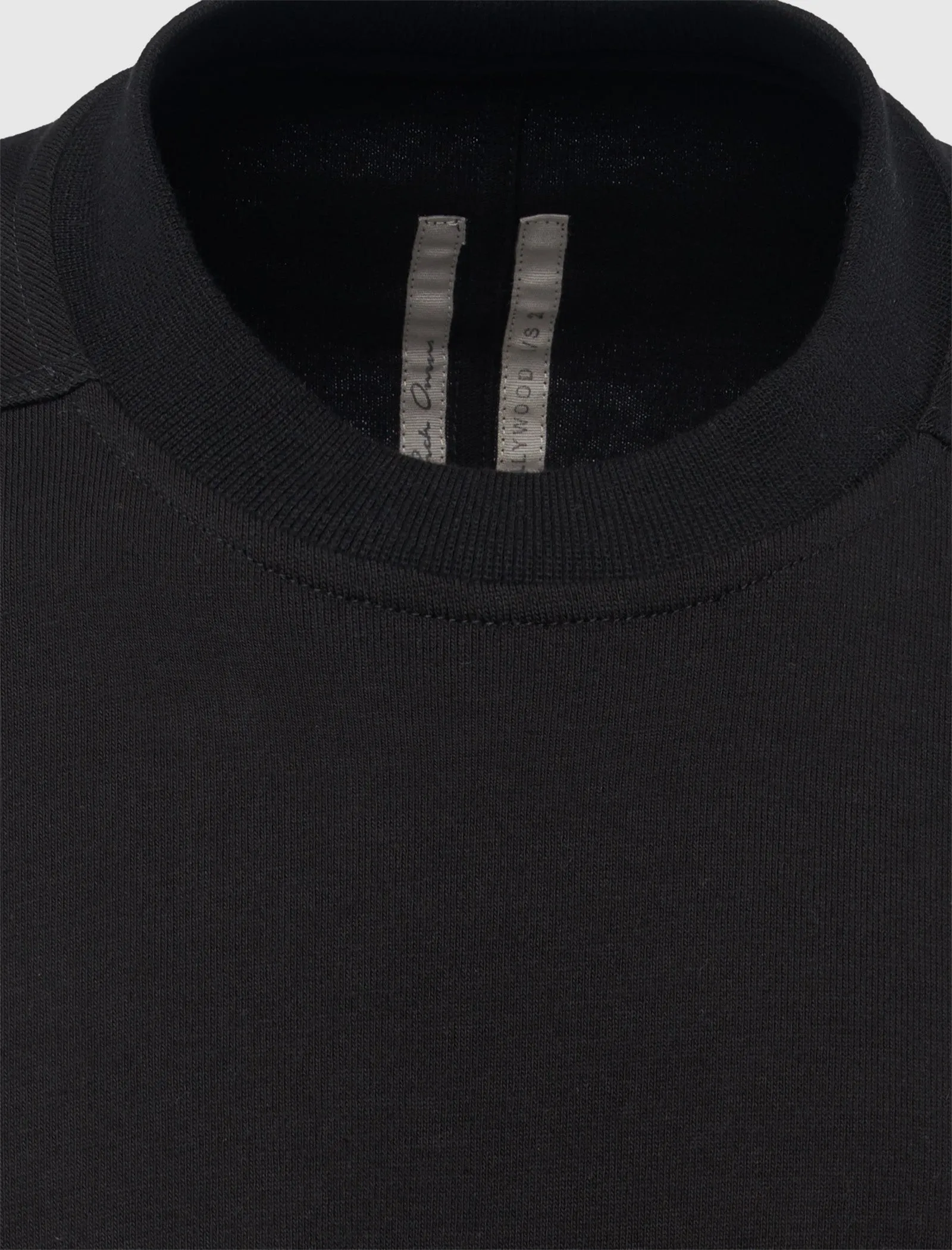 TOMMY TEE