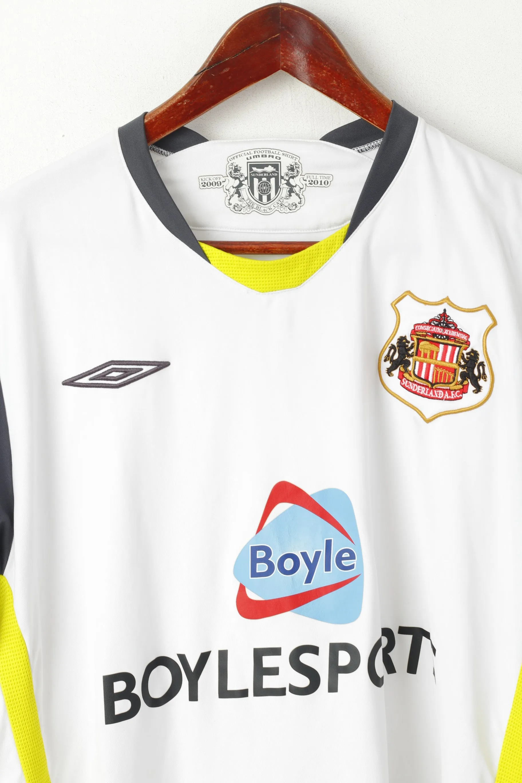 Umbro Men XL Shirt White Sunderland Football Club 2009 / 2010 Jersey Sport Top