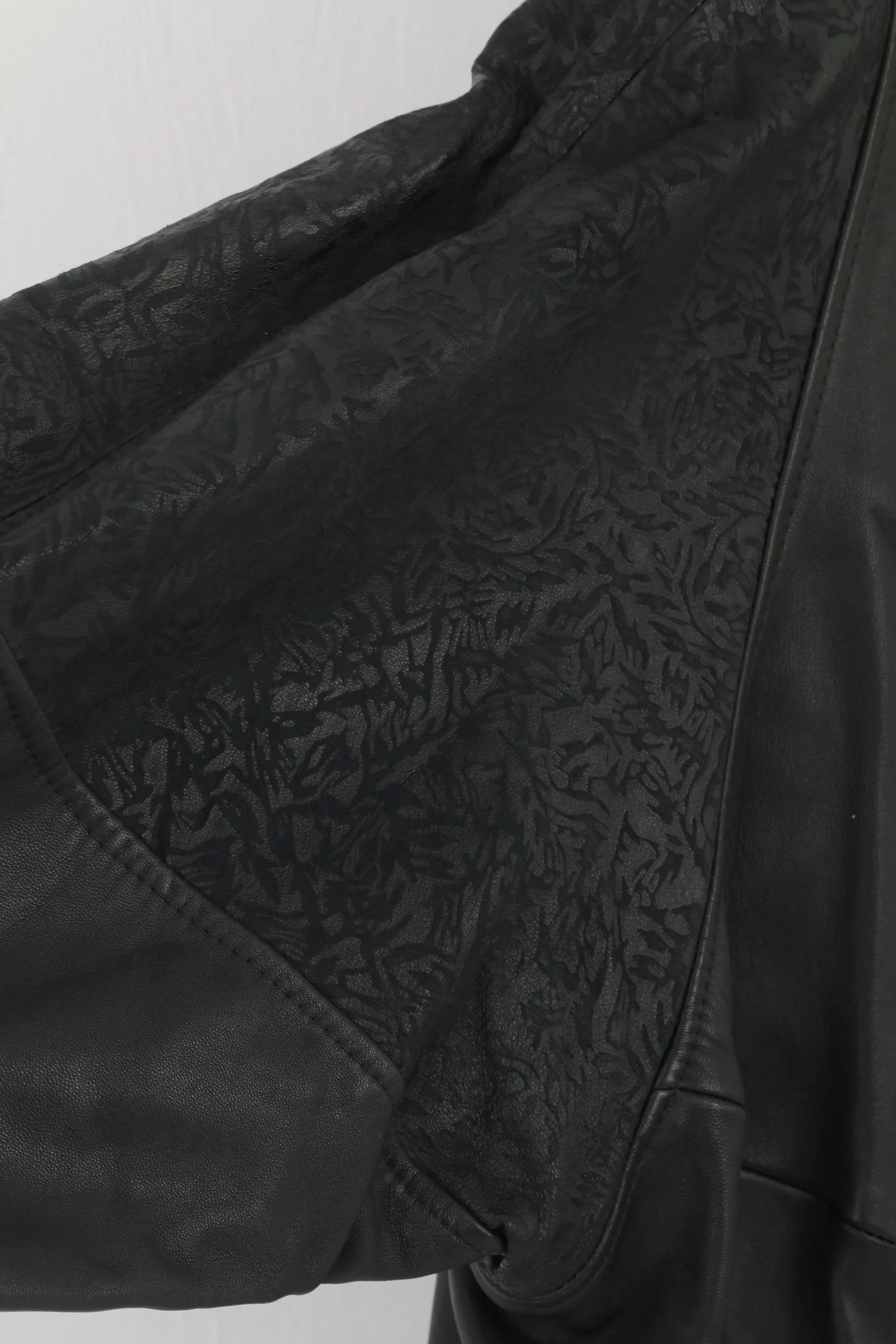 Vintage Women 38 M Jacket Black Leather Shoulder Pads Bat Retro Buttoned Top